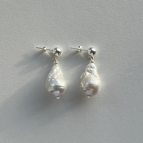 Baroque Pearl Earrings