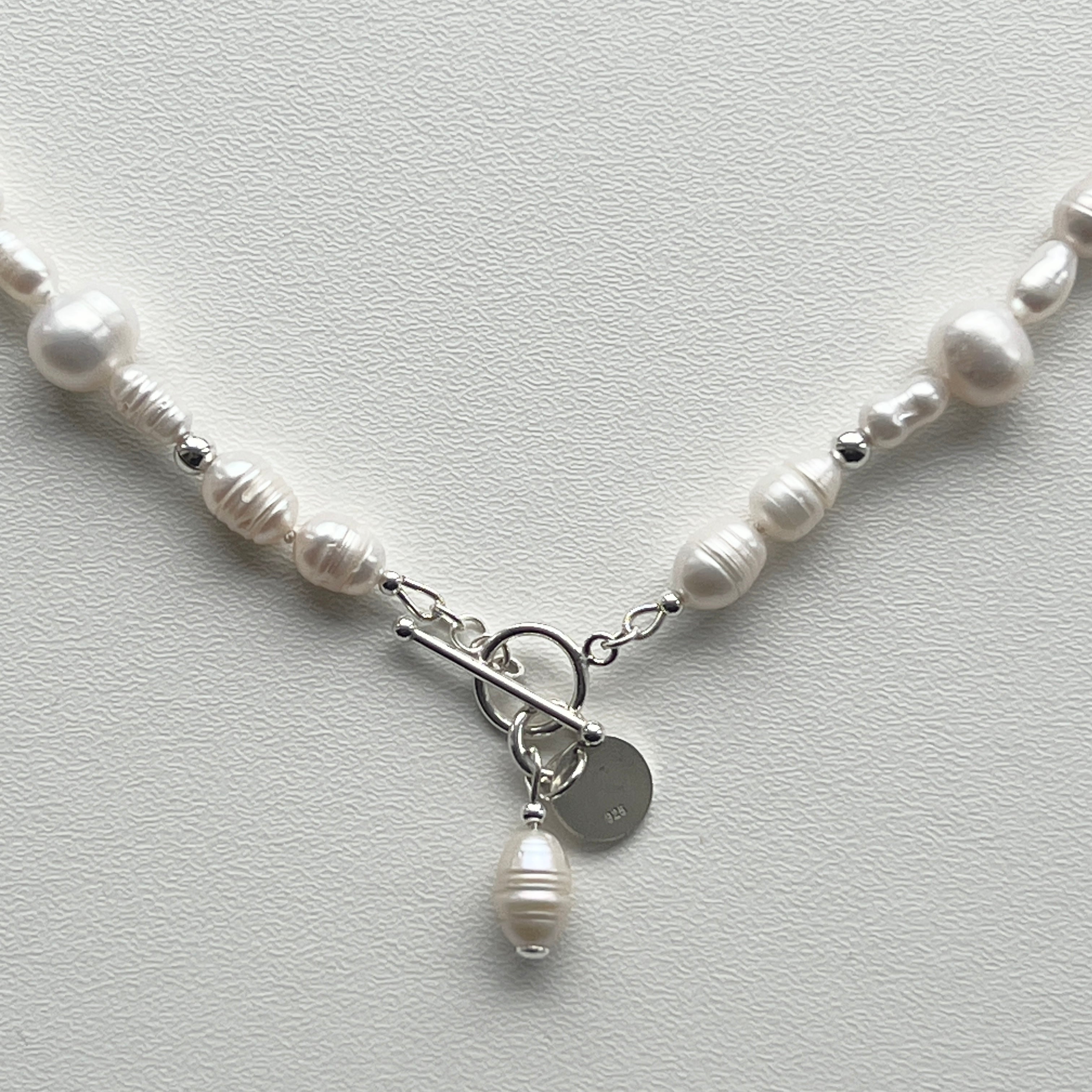The Mixed Pearl Necklace