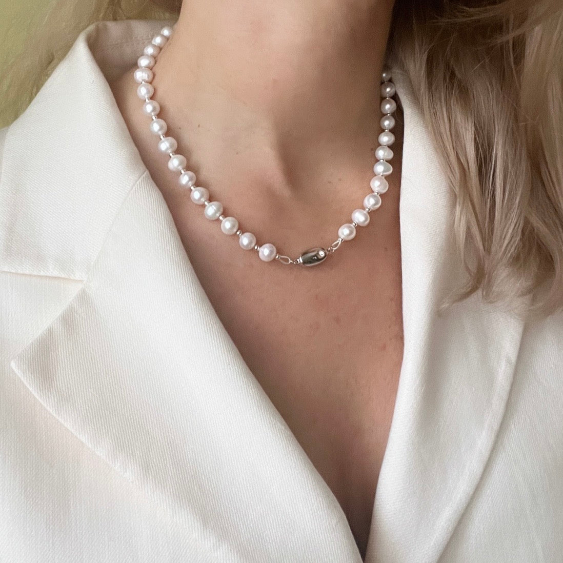 The Pearl Necklace